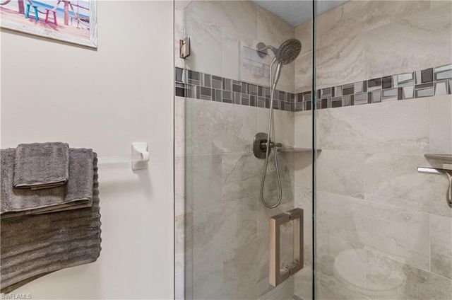 4001 SE 19th PL # 2, Cape Coral, FL 33904