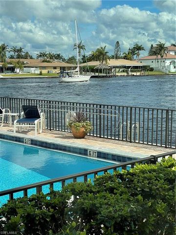 4001 SE 19th PL # 2, Cape Coral, FL 33904