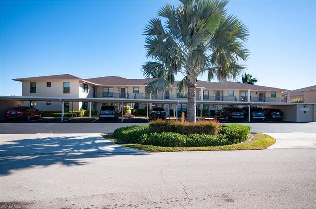 4001 SE 19th PL # 2, Cape Coral, FL 33904