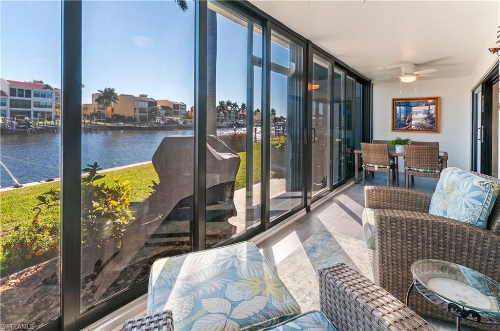 Image 11 of property listing at 4001 19th PL 2, Cape Coral, FL 33904