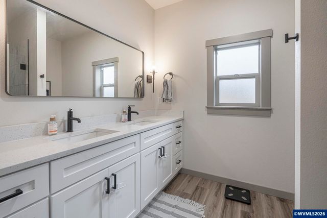 454 SW Rose Av, Dallas, OR 97338