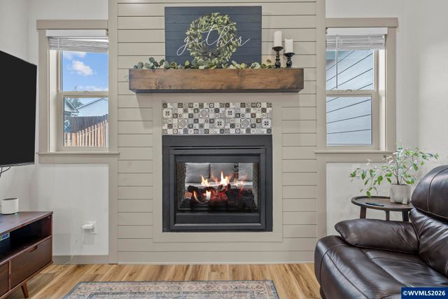 454 SW Rose Av, Dallas, OR 97338