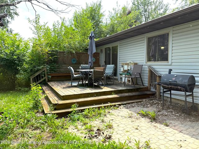 1638 Berkley Drive, Holt, MI 48842