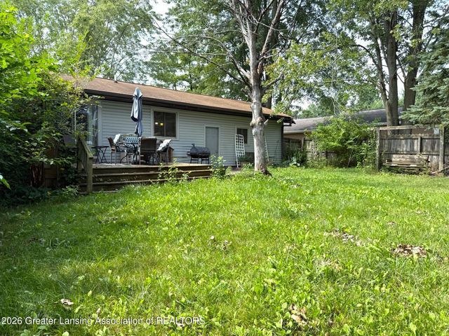 1638 Berkley Drive, Holt, MI 48842