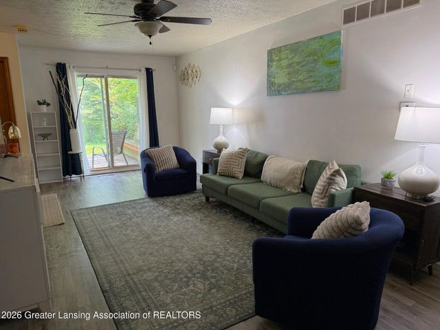 1638 Berkley Drive, Holt, MI 48842