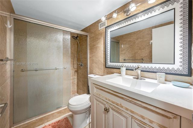 3725 S Ocean Dr 1015, Hollywood, FL 33019