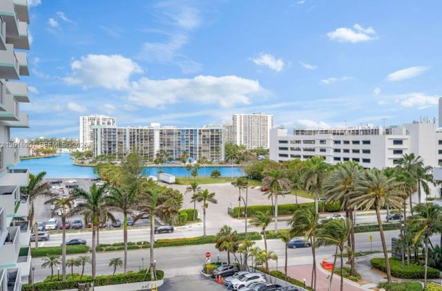 3725 S Ocean Dr 1015, Hollywood, FL 33019