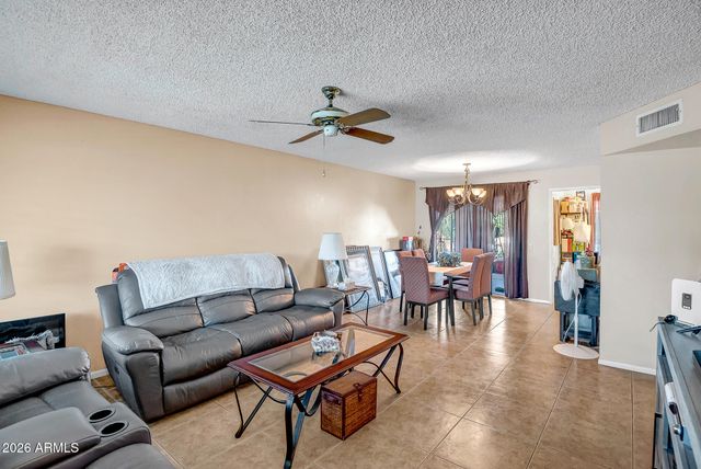 9530 W APPALOOSA Drive, Sun City, AZ 85373