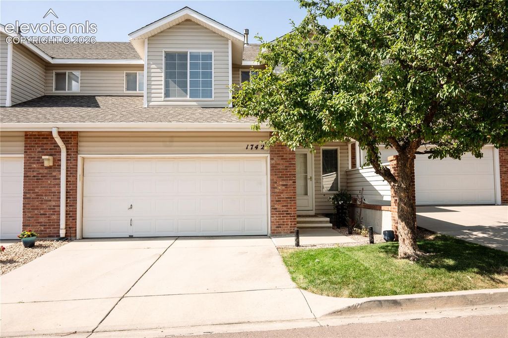 1742 Victorian Point, Colorado Springs, CO 80905 — exterior