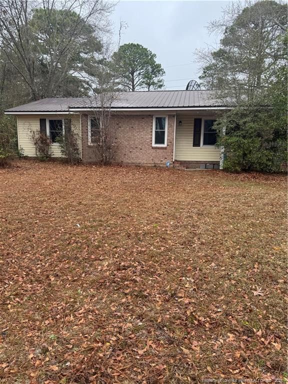 3726 Pioneer Drive, Hope Mills, NC 28348