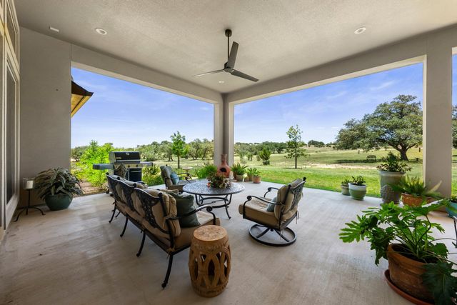 105 Clear Springs CT, Marble Falls, TX 78654