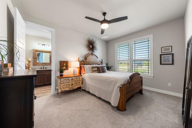 105 Clear Springs CT, Marble Falls, TX 78654