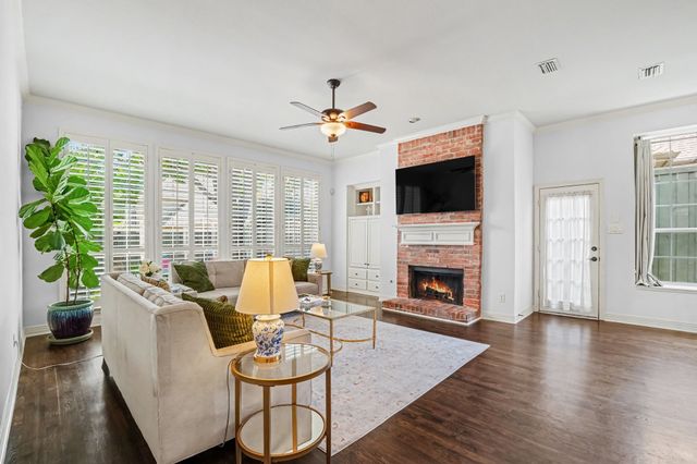 5360 Gatesworth Lane, Dallas, TX 75287