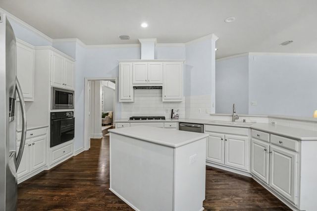5360 Gatesworth Lane, Dallas, TX 75287