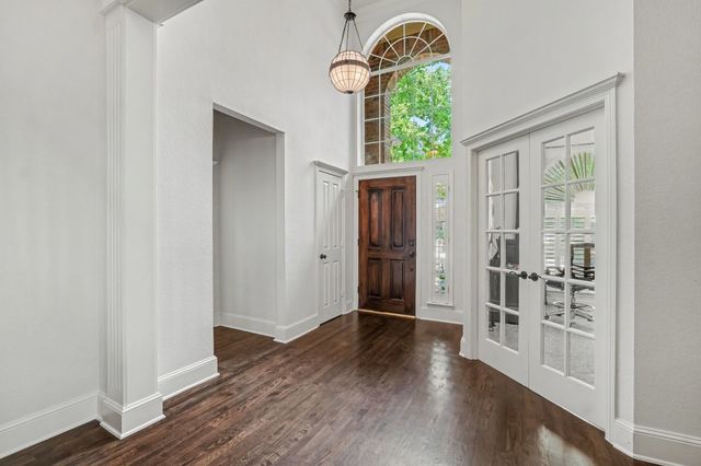 5360 Gatesworth Lane, Dallas, TX 75287