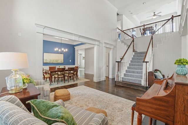 5360 Gatesworth Lane, Dallas, TX 75287