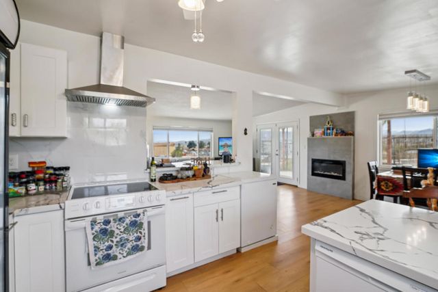 5912 Bagley Ave Avenue, 29 Palms, CA 92277