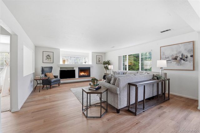 16811 E Caley Place, Aurora, CO 80016
