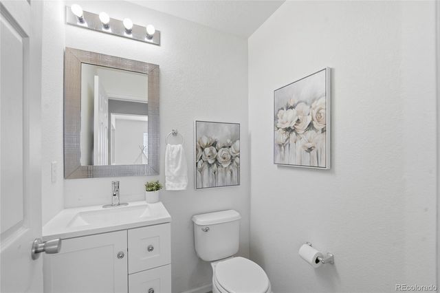 16811 E Caley Place, Aurora, CO 80016