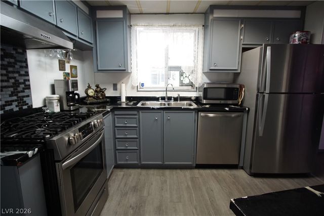 3392 Jewel Cave Drive, Las Vegas, NV 89122