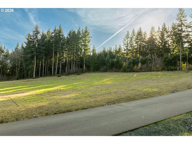 Silverwood Dr B2, Castle Rock, WA 98611