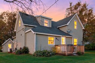 400 South Road, Centuria, WI 54824