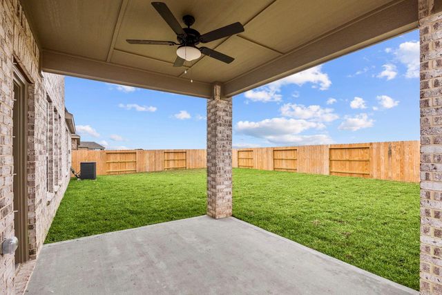 2913 Fair Wind Lane, Texas City, TX 77510