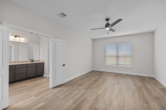 2913 Fair Wind Lane, Texas City, TX 77510