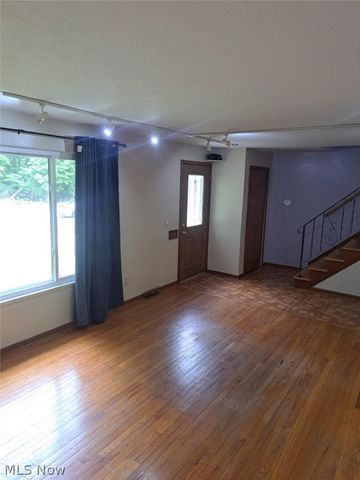 24150 Glenbrook Boulevard, Euclid, OH 44117