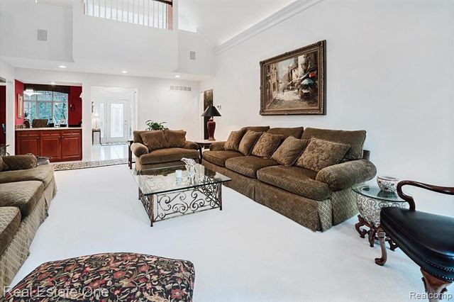 1859 Haverhill Drive, Rochester Hills, MI 48306