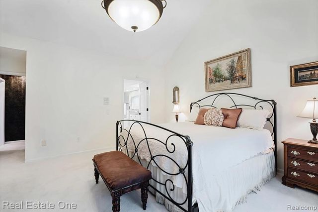 1859 Haverhill Drive, Rochester Hills, MI 48306