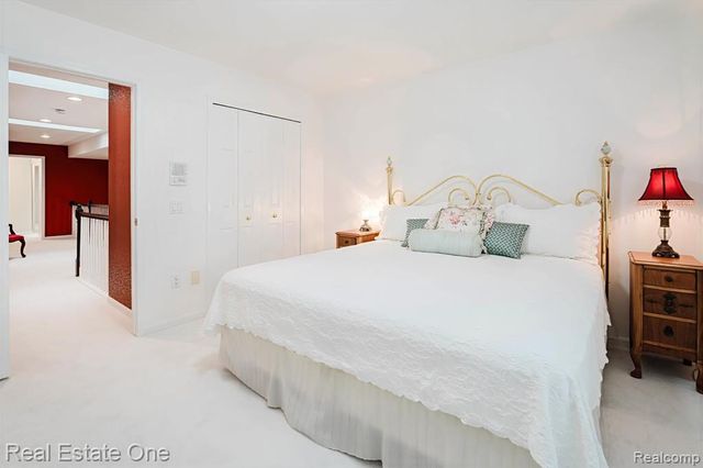 1859 Haverhill Drive, Rochester Hills, MI 48306