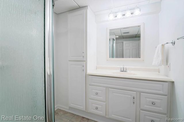 1859 Haverhill Drive, Rochester Hills, MI 48306