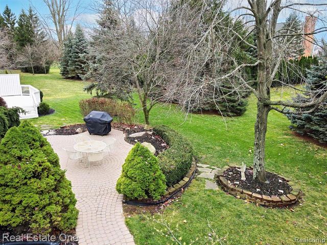 1859 Haverhill Drive, Rochester Hills, MI 48306