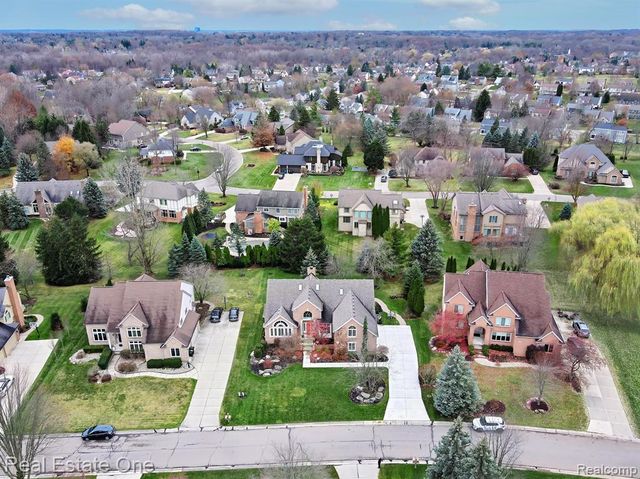 1859 Haverhill Drive, Rochester Hills, MI 48306