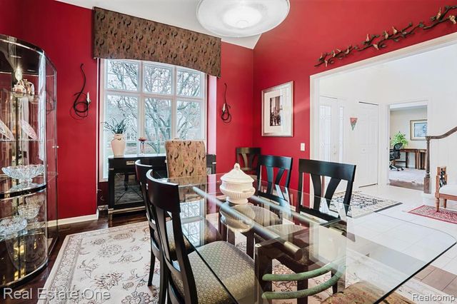 1859 Haverhill Drive, Rochester Hills, MI 48306