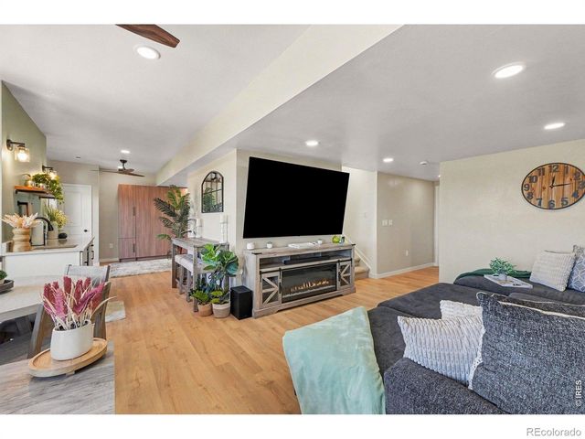 842 Crestone Street, Johnstown, CO 80534