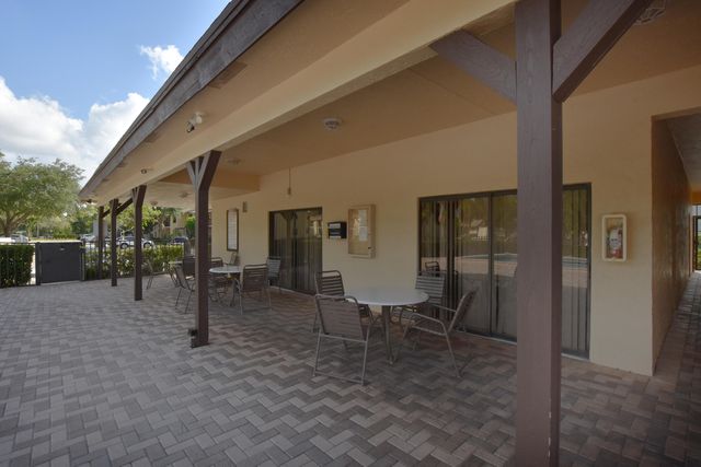 21943 Remsen Terrace 207, Boca Raton, FL 33433