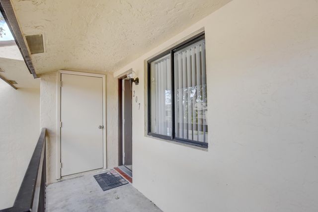 21943 Remsen Terrace 207, Boca Raton, FL 33433
