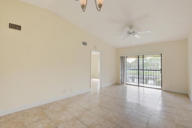 21943 Remsen Terrace 207, Boca Raton, FL 33433