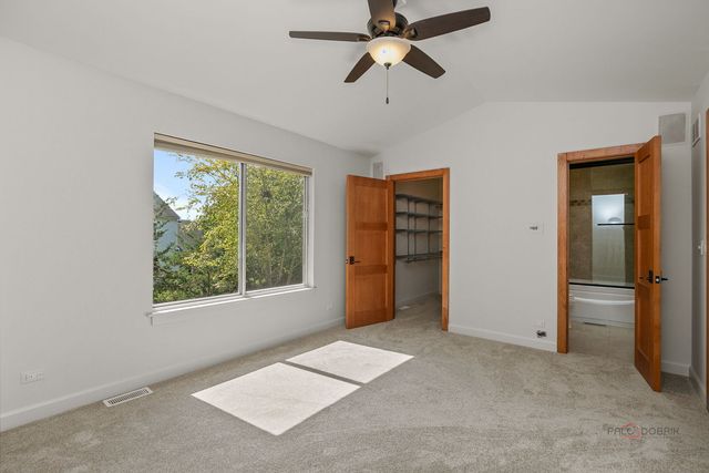 1349 Spalding Drive, Mundelein, IL 60060