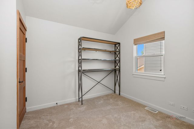 1349 Spalding Drive, Mundelein, IL 60060