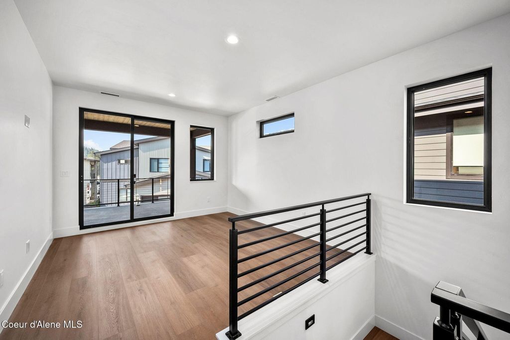 3002 W LUMBER LANE, Coeur d'Alene, ID 83814 photo 18