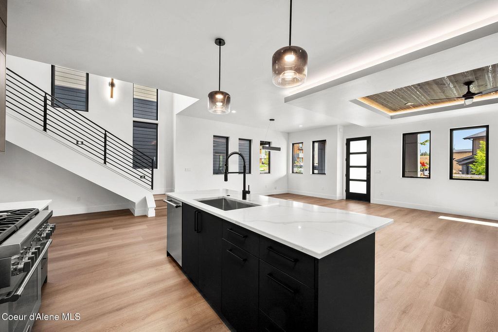 3002 W LUMBER LANE, Coeur d'Alene, ID 83814 photo 4