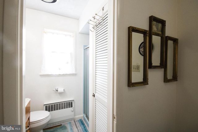 128 CIRCLE DR, Harrisburg, PA 17112