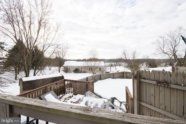 128 CIRCLE DR, Harrisburg, PA 17112