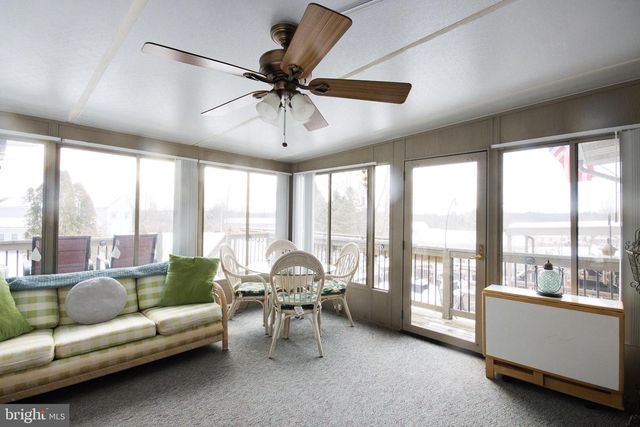 128 CIRCLE DR, Harrisburg, PA 17112