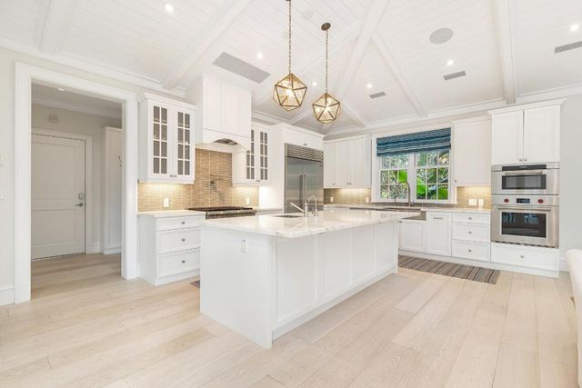 216 Sandpiper Drive, Palm Beach, FL 33480