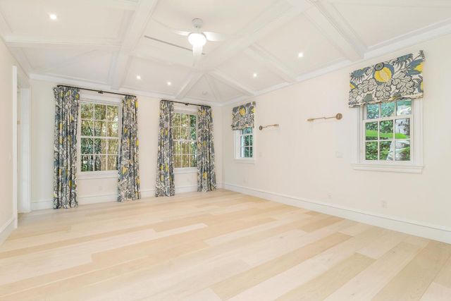 216 Sandpiper Drive, Palm Beach, FL 33480