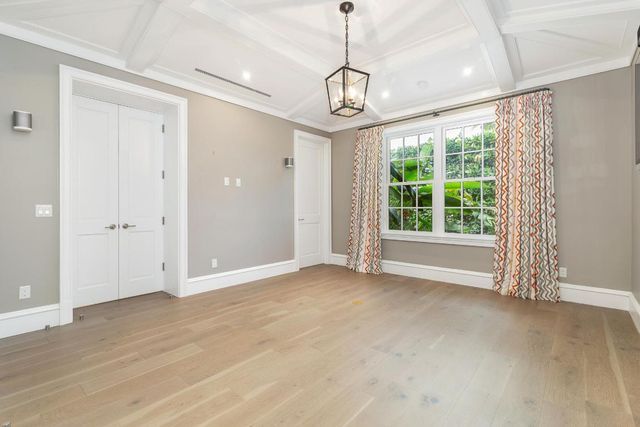 216 Sandpiper Drive, Palm Beach, FL 33480